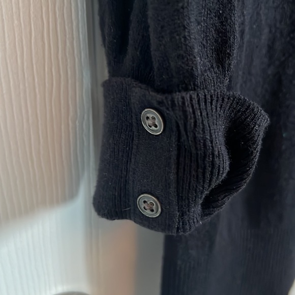 Long Sleeve Sweater - Picture 3 of 6